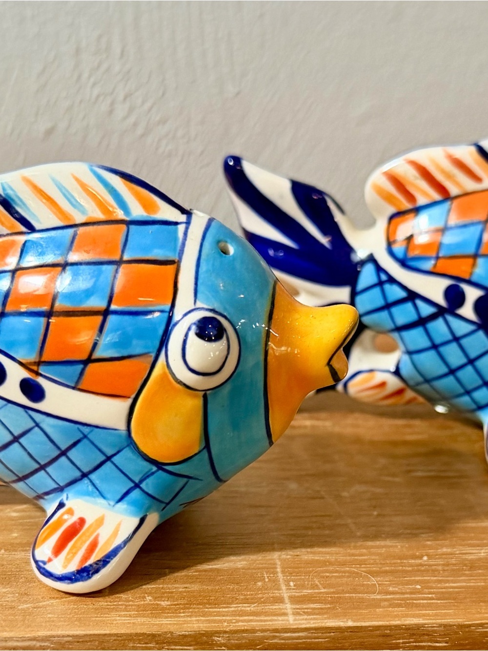 Blue Sky Diane Ceramic Fish Salt & Pepper Shakers – Colorful Tropical Pair - Picture 7 of 10